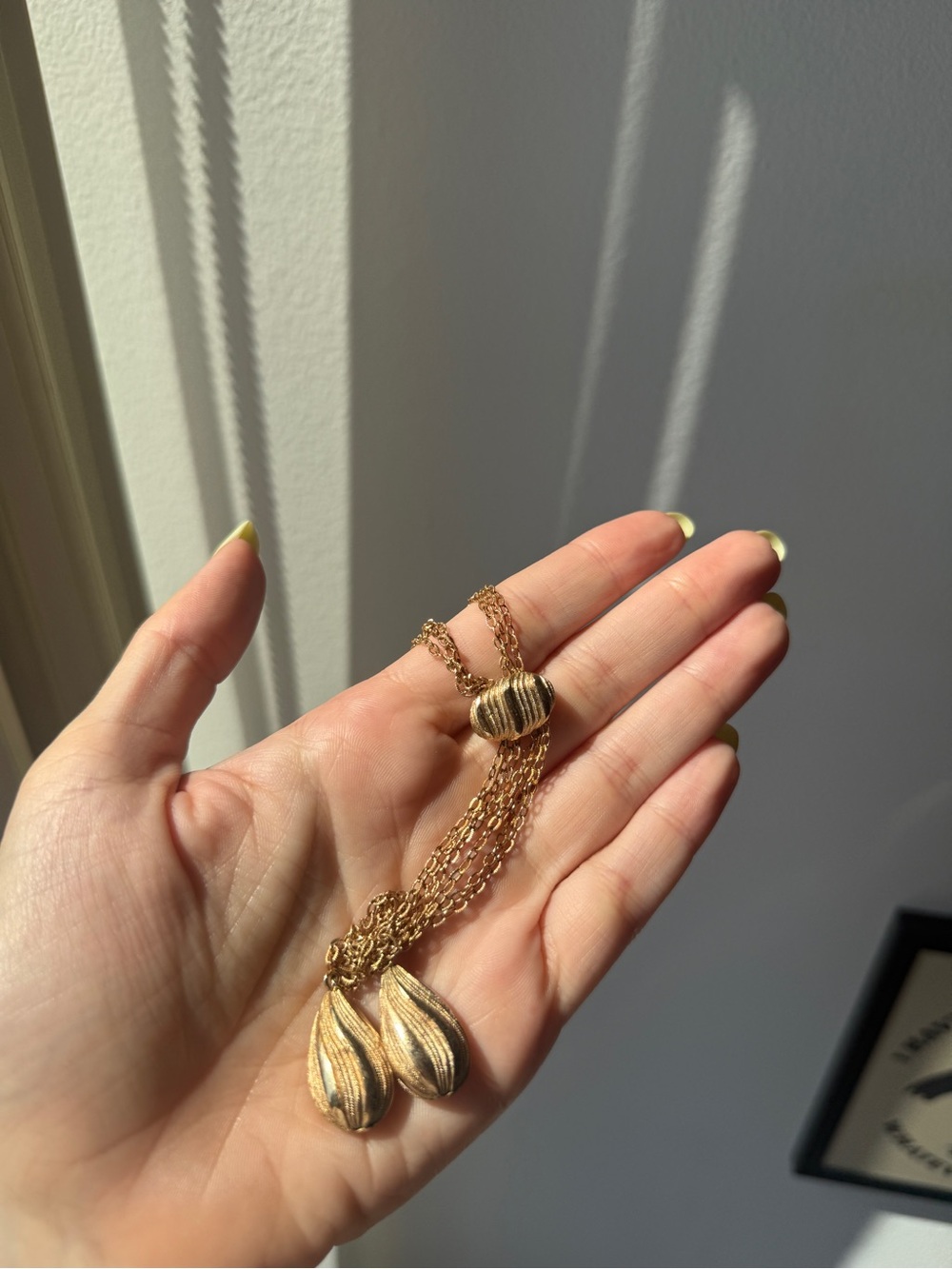 Vintage Gold-Tone Double Teardrop Pendant Necklace - Women's Jewelry